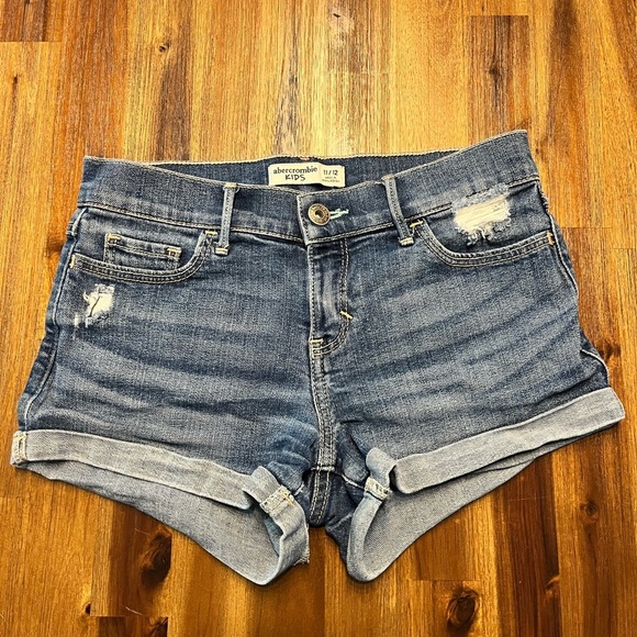 Abercrombie Kids Jean shorts size 11/12 distressed - Picture 1 of 5